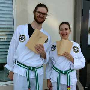 Fundraising Page: Danielle Holcomb